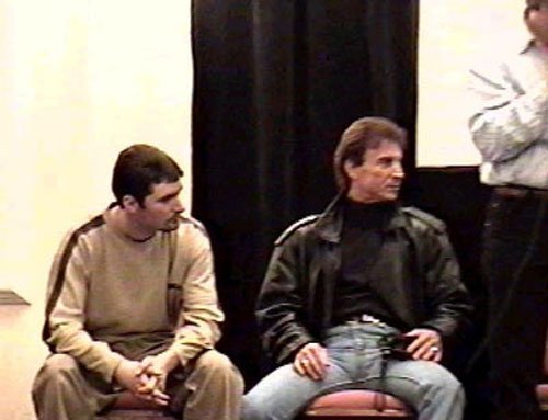 Jeff and Paul on stage. Ronnie stays well maintained over the years, but don't you all wish he sported a red jogging suit for old times’ sake? LOL.