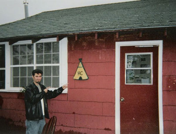 Jeff introduces RONNIE'S SHACK. The HC stands for "head counselor"