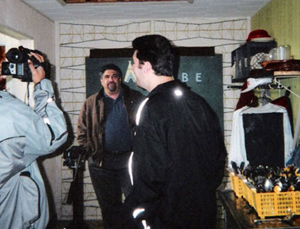 Jeff does an on-set interview with Vincent Pastore