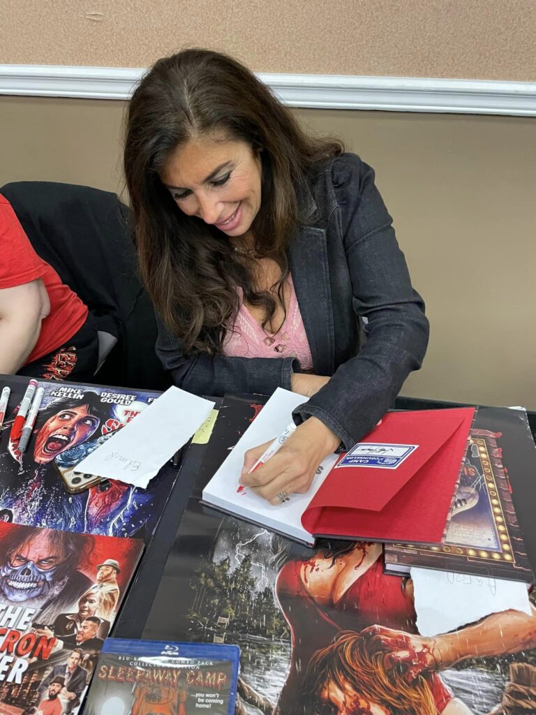 Felissasignsbook